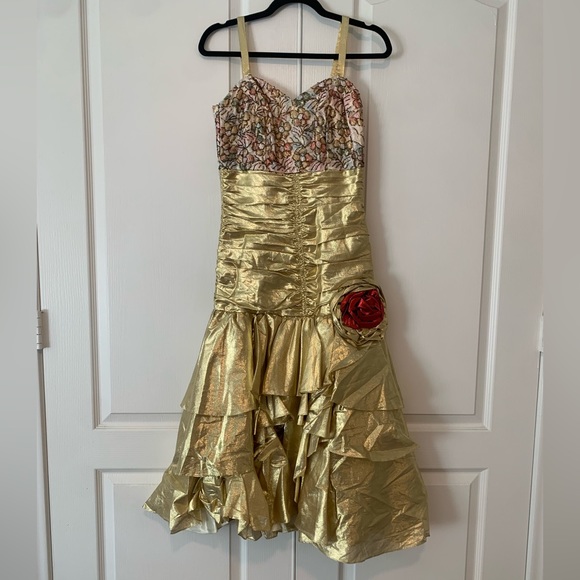 Vintage One Of A Kind Gold Gown With Flower Hand Beading Detailing Rose Dress!! - Picture 3 of 16